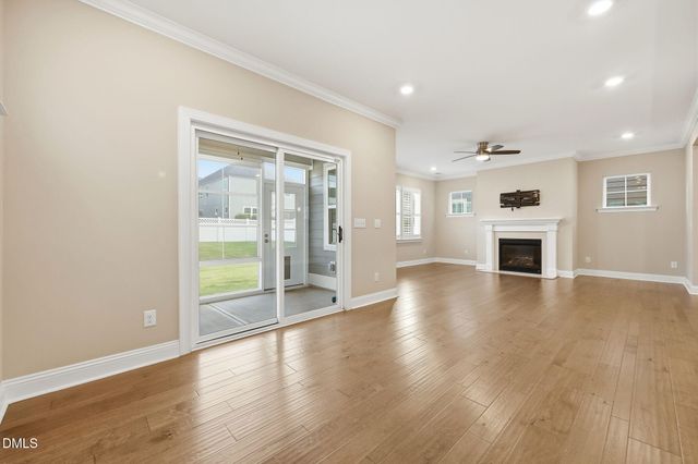 305 Ivy Arbor Way, Holly Springs, NC 27540