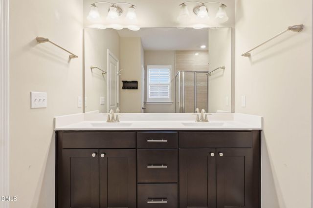 305 Ivy Arbor Way, Holly Springs, NC 27540