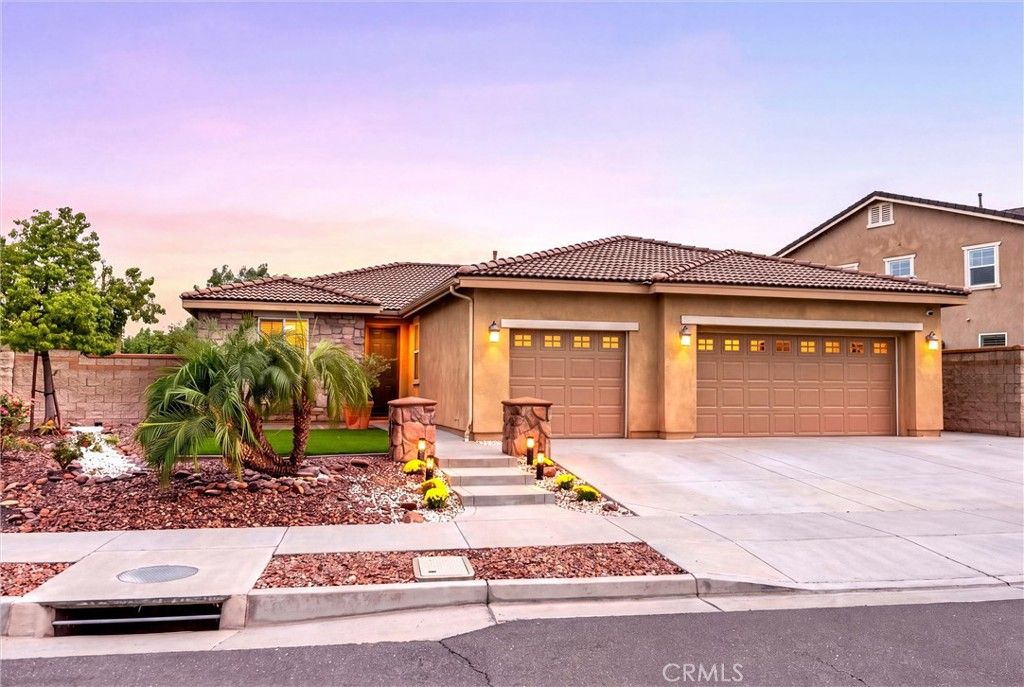 11908 Confluence Dr, Jurupa Valley, CA 91752 — exterior