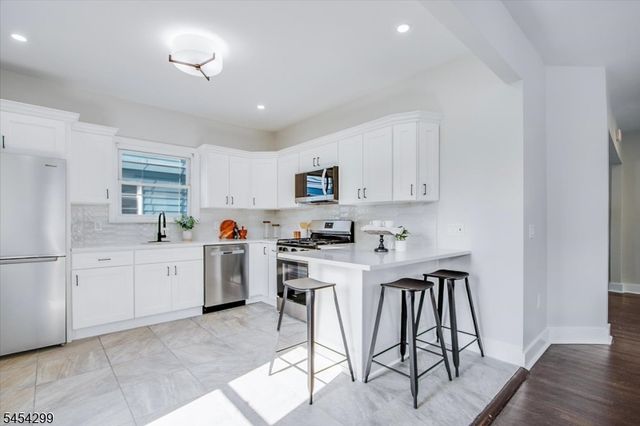 108 Hillside Ter, Irvington Twp., NJ 07111