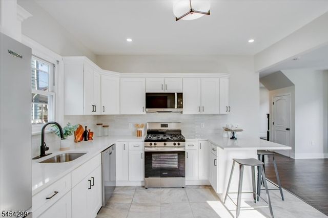 108 Hillside Ter, Irvington Twp., NJ 07111