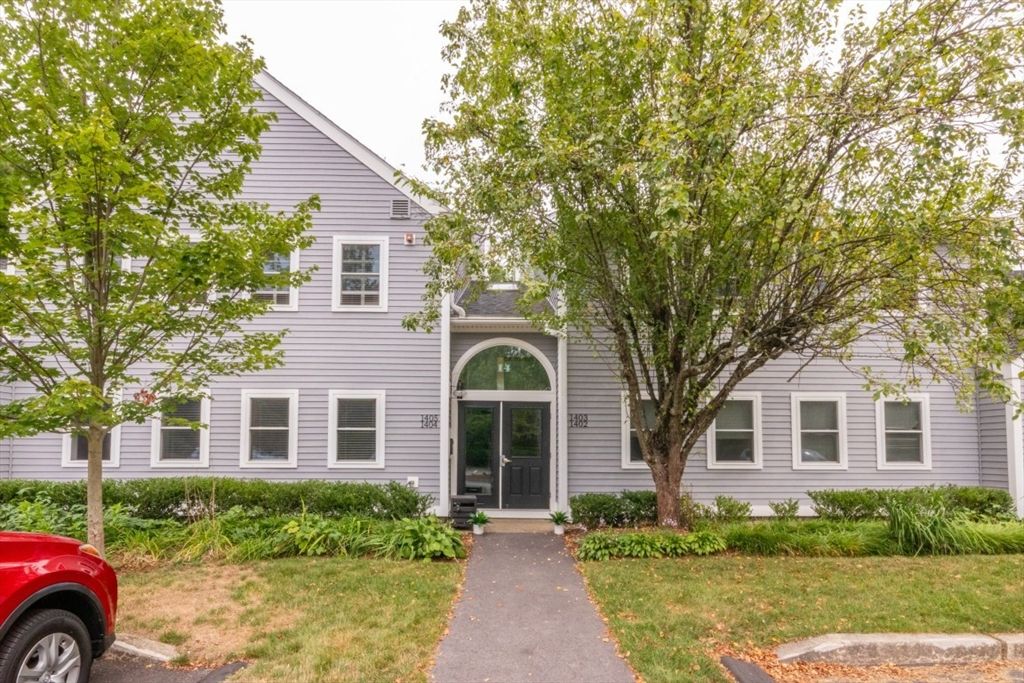 1405 Tuckers Ln 1405, Hingham, MA 02043