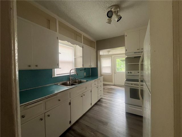 4455 Eaton Street, Kansas City, KS 66103