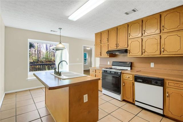 357 Falling Timber Court, Stockbridge, GA 30281