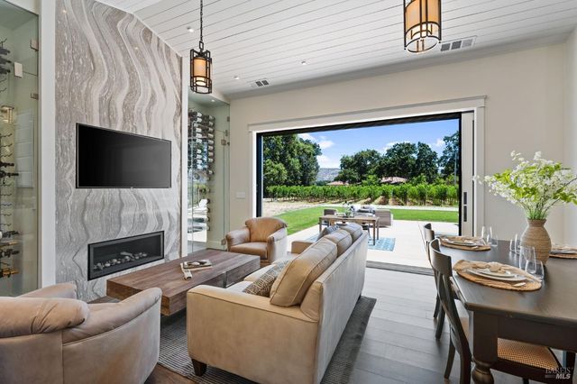 3140 Big Ranch Rd, Napa, CA 94558