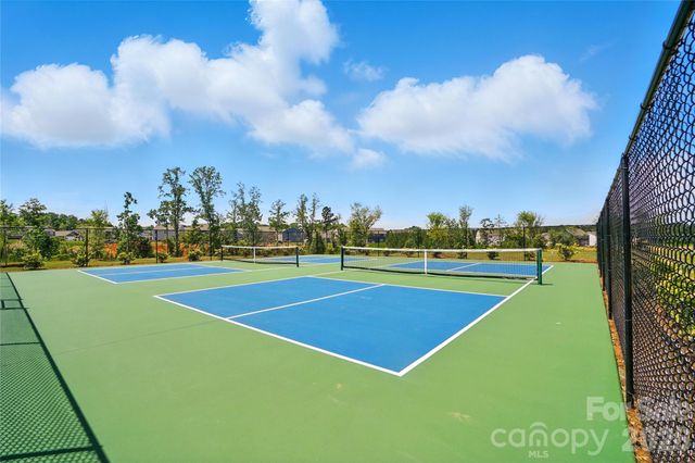 1782 Wardwell Drive, Sherrills Ford, NC 28673