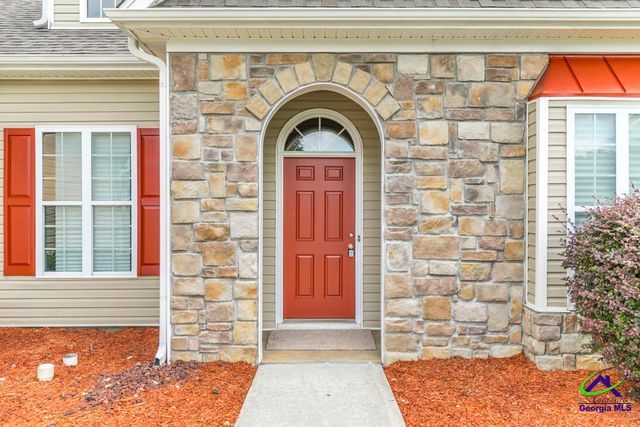 106 E Haven Court, Kathleen, GA 31047