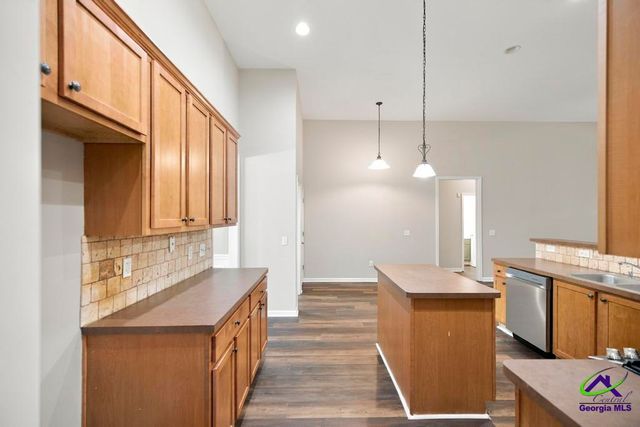 106 E Haven Court, Kathleen, GA 31047