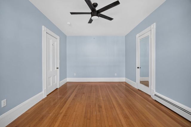 254 Lafayette St 2F, Salem, MA 01970