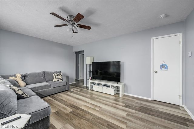 572 Bell Avenue, Elyria, OH 44035