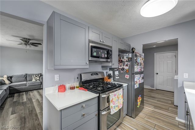 572 Bell Avenue, Elyria, OH 44035