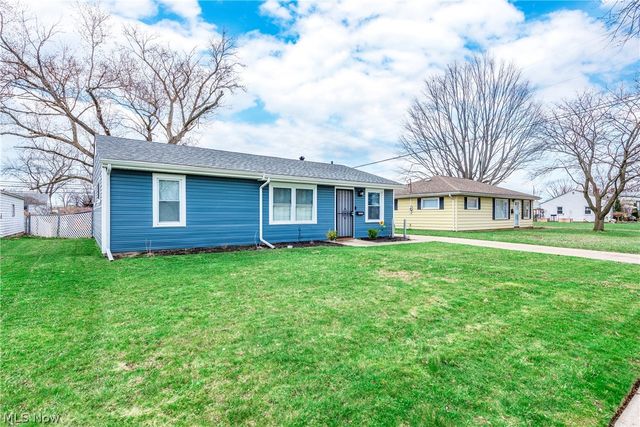 572 Bell Avenue, Elyria, OH 44035