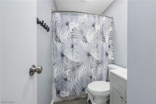 572 Bell Avenue, Elyria, OH 44035