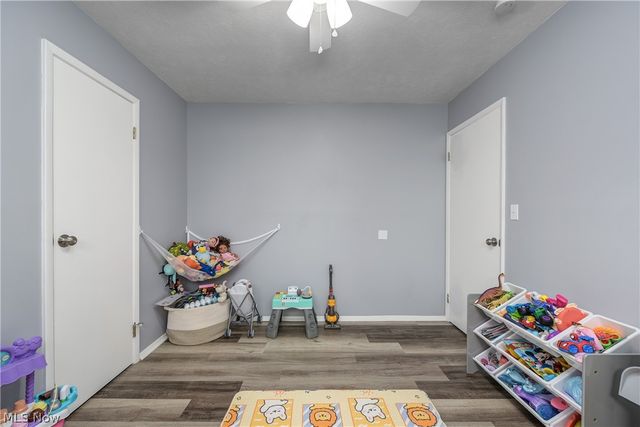 572 Bell Avenue, Elyria, OH 44035