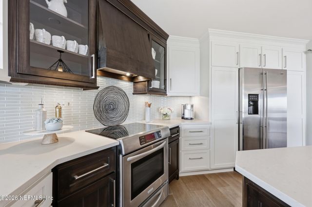 1951 OCEAN Drive S 2A, Jacksonville Beach, FL 32250