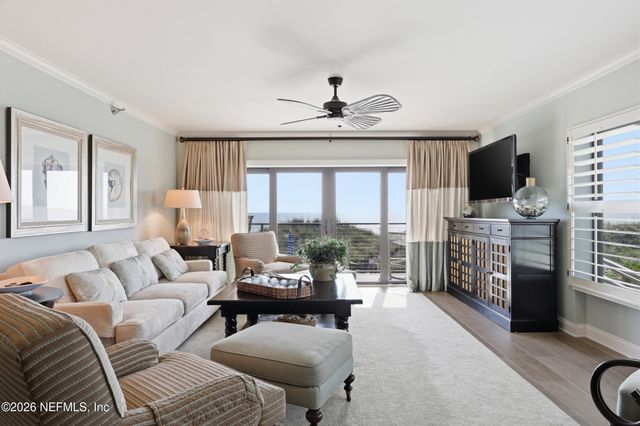 1951 OCEAN Drive S 2A, Jacksonville Beach, FL 32250
