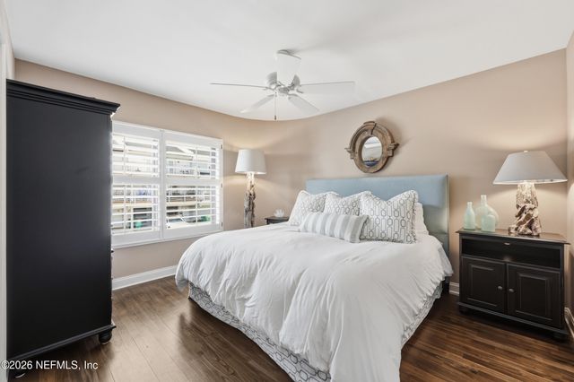 1951 OCEAN Drive S 2A, Jacksonville Beach, FL 32250