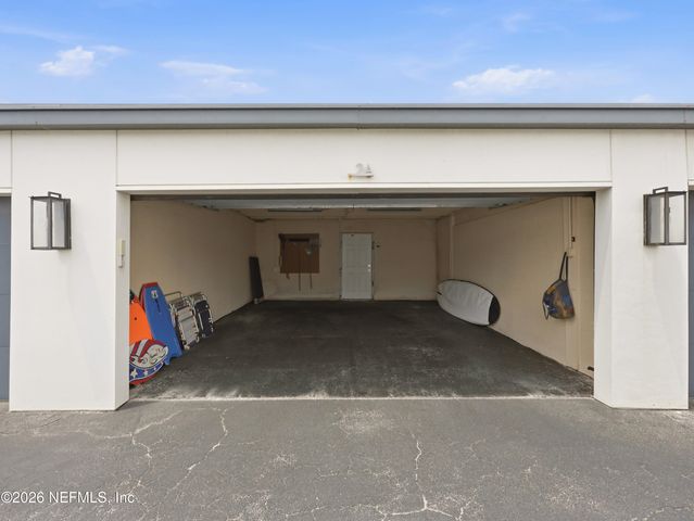 1951 OCEAN Drive S 2A, Jacksonville Beach, FL 32250
