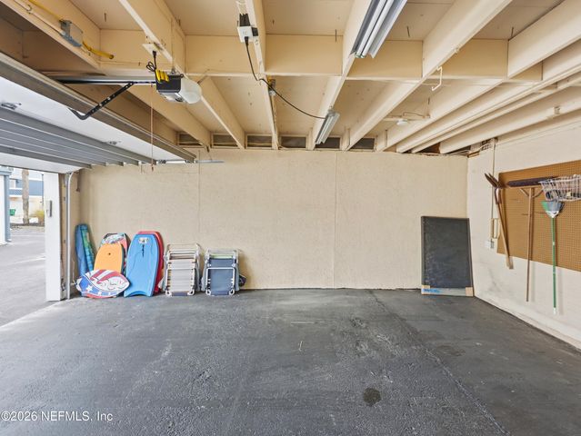 1951 OCEAN Drive S 2A, Jacksonville Beach, FL 32250