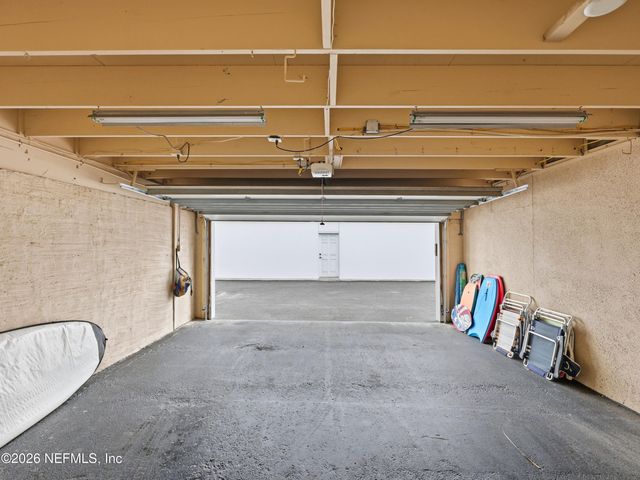 1951 OCEAN Drive S 2A, Jacksonville Beach, FL 32250
