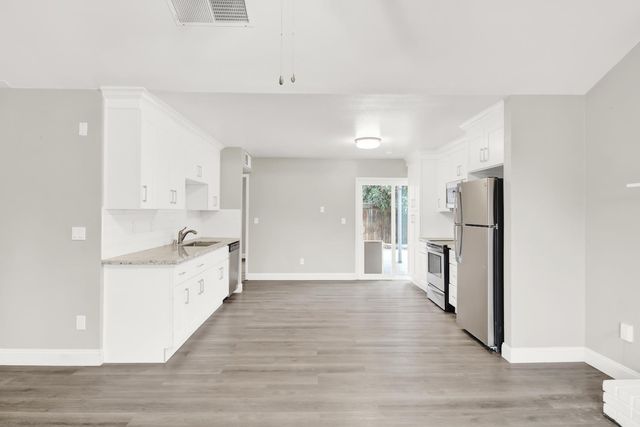 4109 E Orangeburg Ave, Modesto, CA 95355