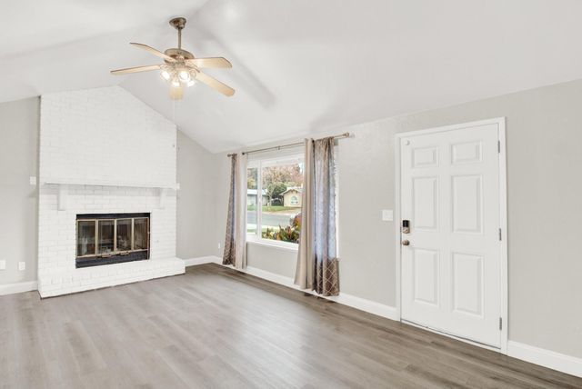 4109 E Orangeburg Ave, Modesto, CA 95355