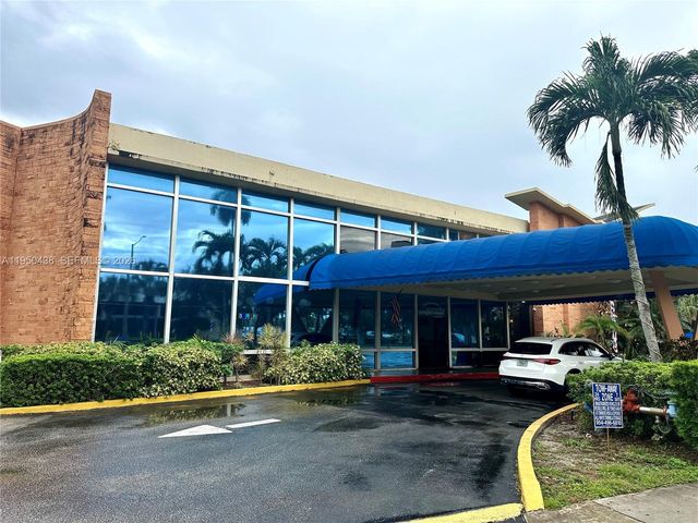 26 Diplomat Pkwy 2325, Hallandale Beach, FL 33009