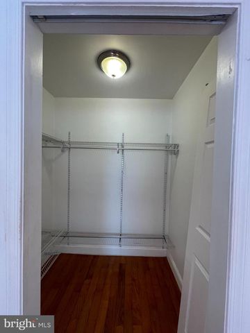 2203 S 5TH ST, Philadelphia, PA 19148