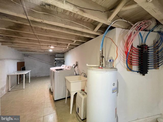 2203 S 5TH ST, Philadelphia, PA 19148