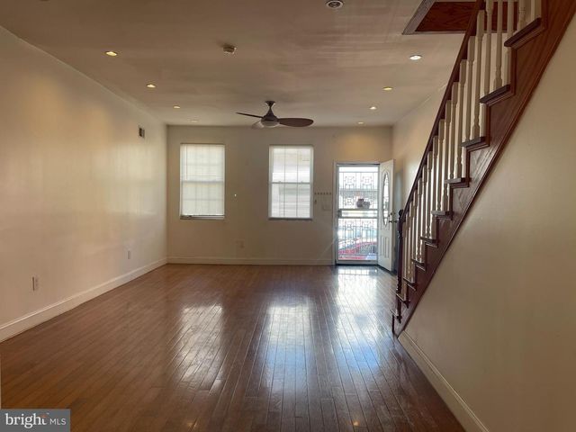 2203 S 5TH ST, Philadelphia, PA 19148