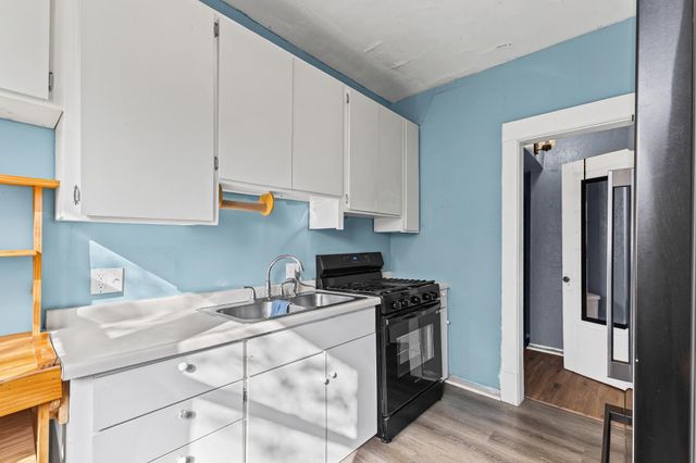 3750 Colfax Avenue N, Minneapolis, MN 55412