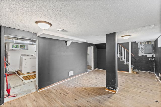 3750 Colfax Avenue N, Minneapolis, MN 55412