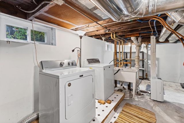 3750 Colfax Avenue N, Minneapolis, MN 55412