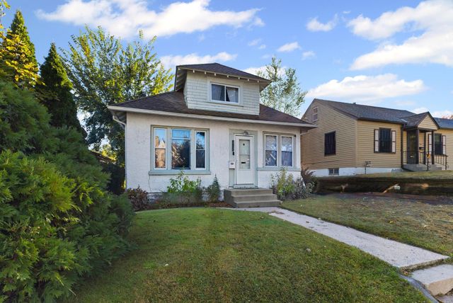 3750 Colfax Avenue N, Minneapolis, MN 55412