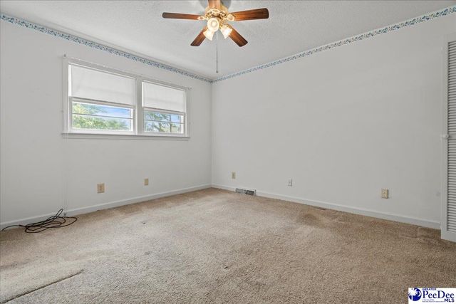 3239 W Forest Lake Dr., Florence, SC 29501