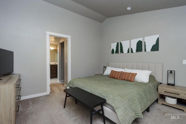 1169 N Ryde Ave, Kuna, ID 83634