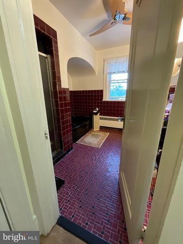 7 GLENN TER, Vineland, NJ 08360