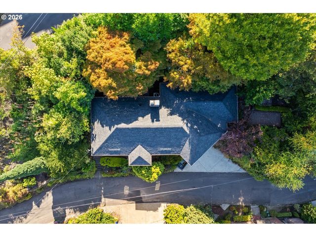 571 Nw ALPINE Ter, Portland, OR 97210