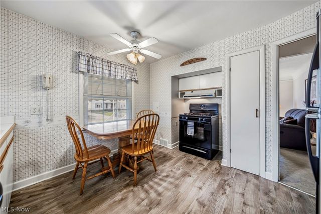 7506 Traymore Avenue, Brooklyn, OH 44144