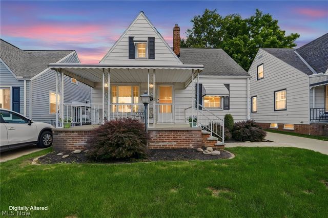 7506 Traymore Avenue, Brooklyn, OH 44144