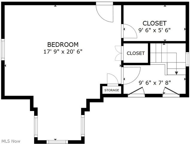 7506 Traymore Avenue, Brooklyn, OH 44144