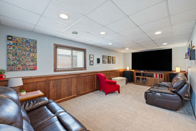 11807 Pennsylvania Avenue N, Champlin, MN 55316