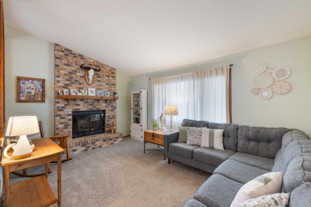 11807 Pennsylvania Avenue N, Champlin, MN 55316