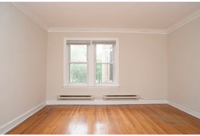4220 N Clark Street 1, Chicago, IL 60613