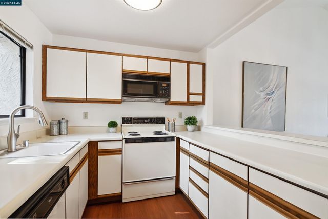 1731 S Villa Way, Walnut Creek, CA 94595