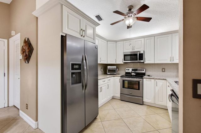 7481 Hearth Stone Avenue, Boynton Beach, FL 33472