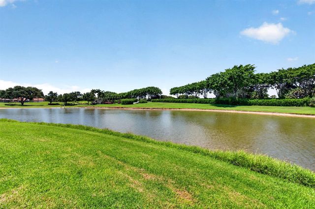 7481 Hearth Stone Avenue, Boynton Beach, FL 33472