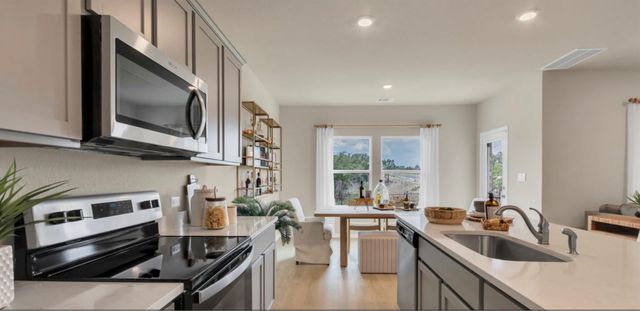 257 Frogmore LOOP, Kyle, TX 78640