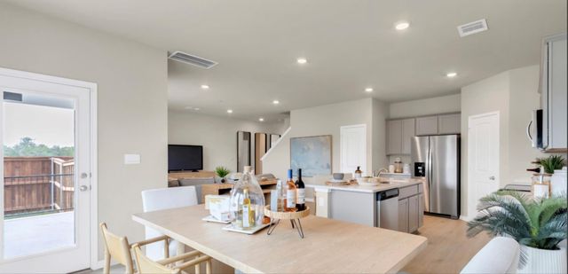 257 Frogmore LOOP, Kyle, TX 78640