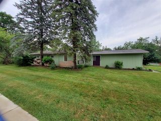 2828 Packard Street, Ann Arbor, MI 48108